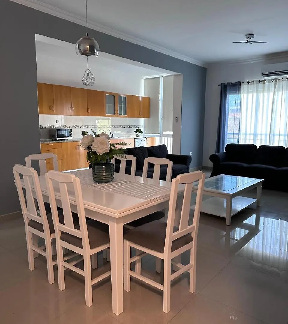 Apartment Hilda Guest House Praia